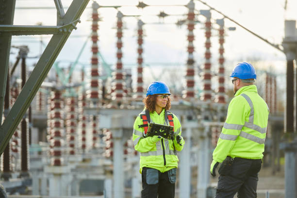 Best Emergency Electrical Repair  in Schoolcraft, MI